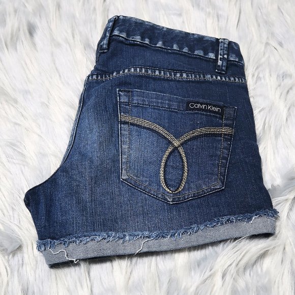 Calvin Klein Mid Rise Denim Shorts 28/6 - Picture 3 of 12